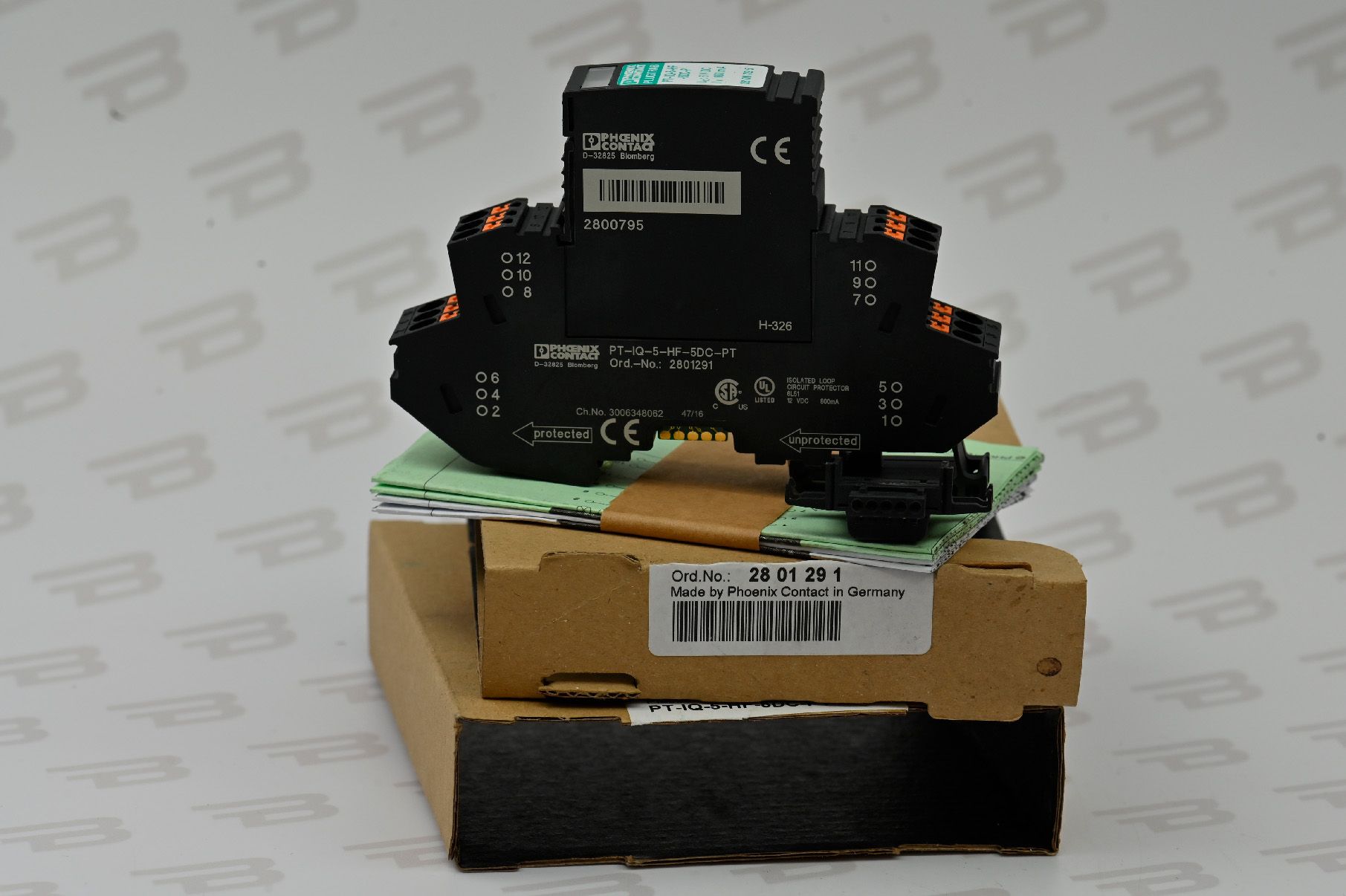 Устройство защиты Phoenix Contact 2801291 PT-IQ-5-HF-5DC-PT 