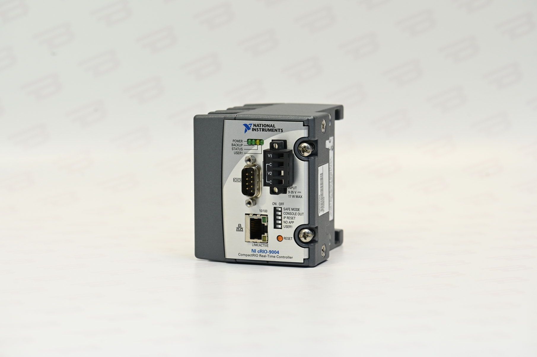 National Instruments cRIO-9004 