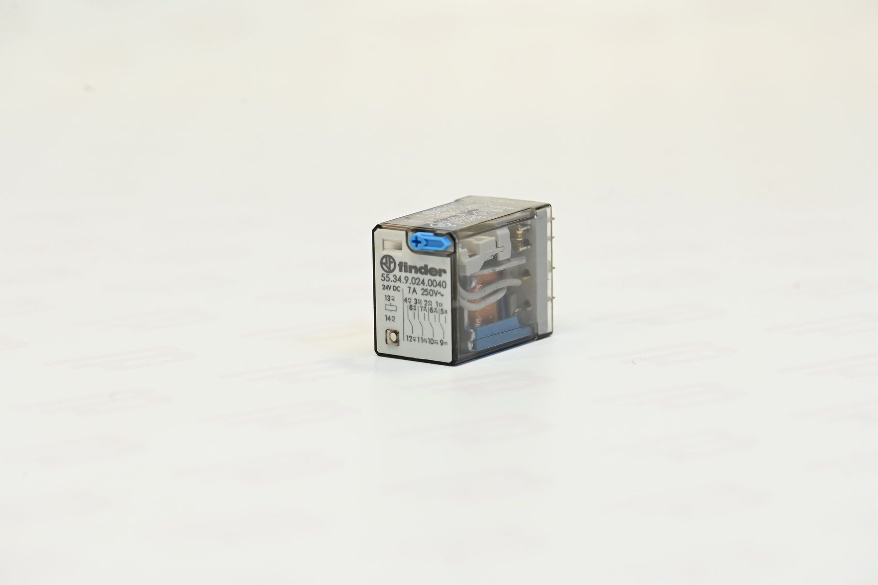 Finder 55.34.9.024.0040 