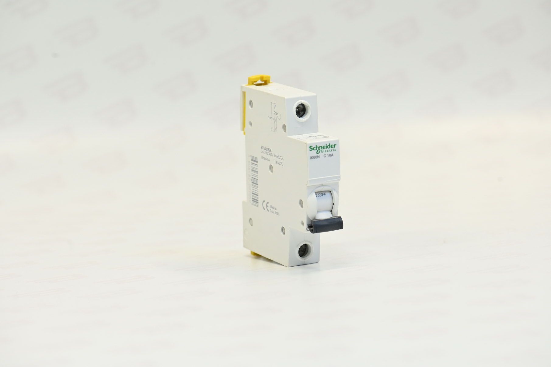 Schneider Electric A9K24110 iK60 C 10A 1p 