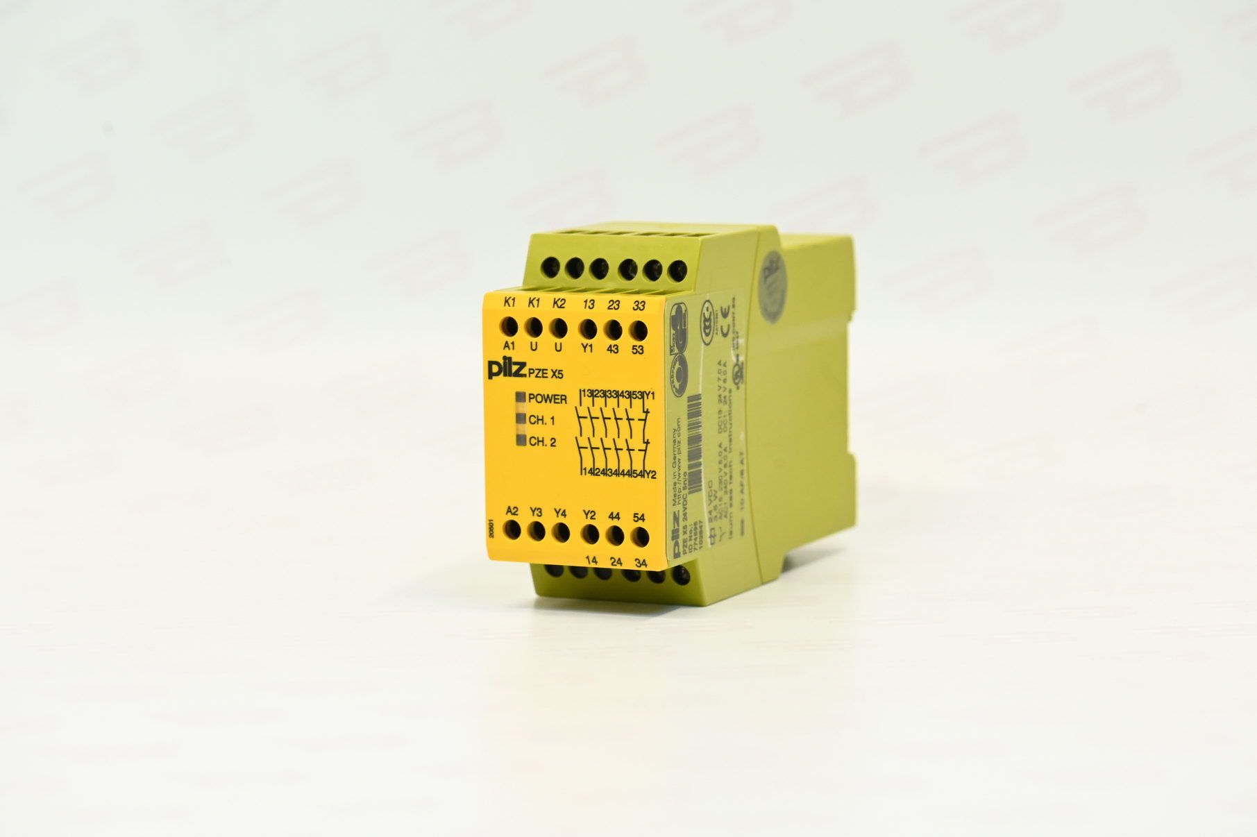Pilz 774595 PZE X5 24VDC 5n/o 