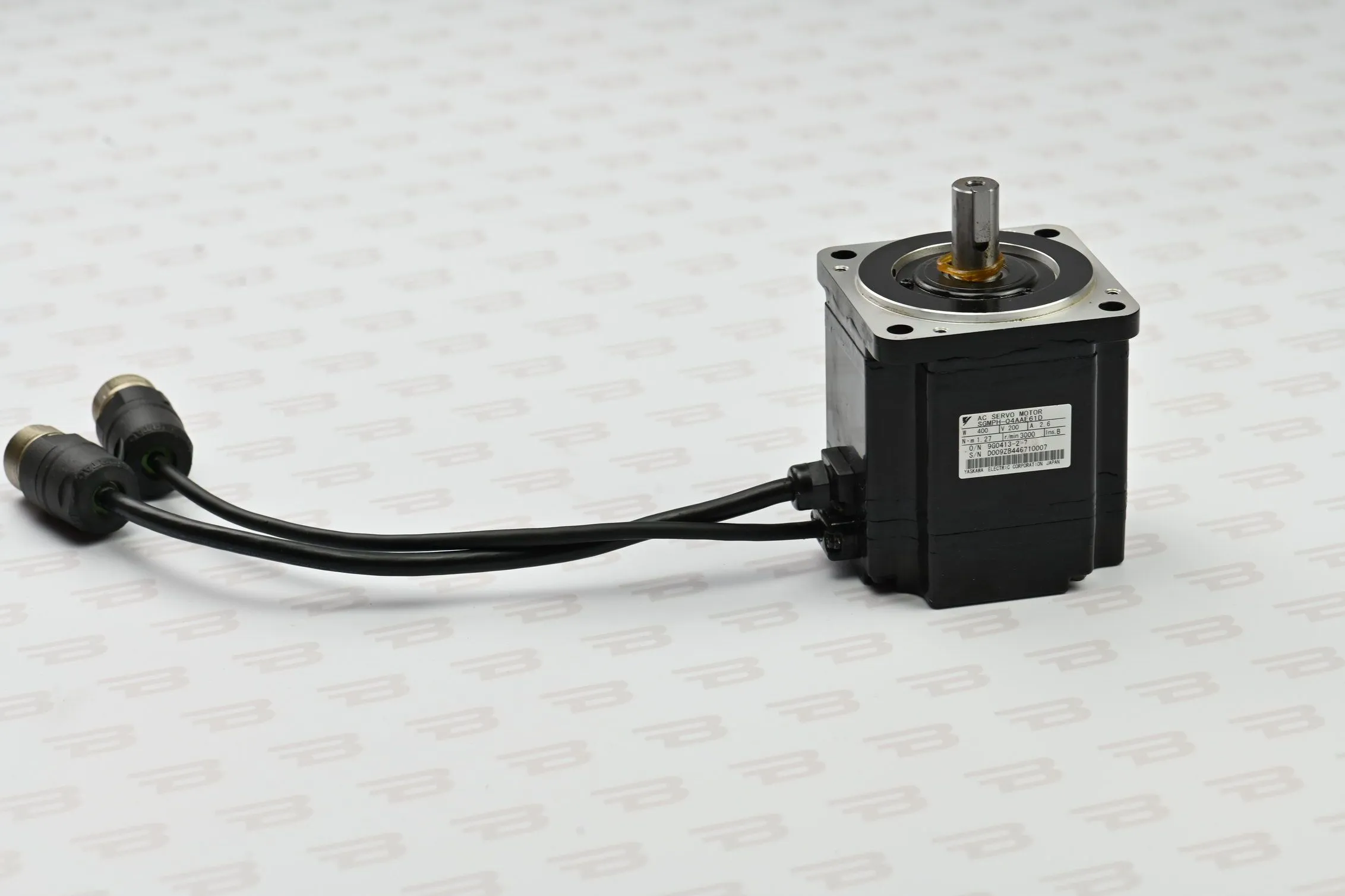 Yaskawa SGMPH-04AAE61D 