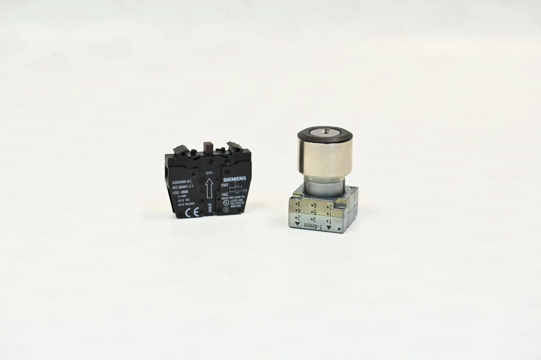 Siemens 3SB3601-4AD11 