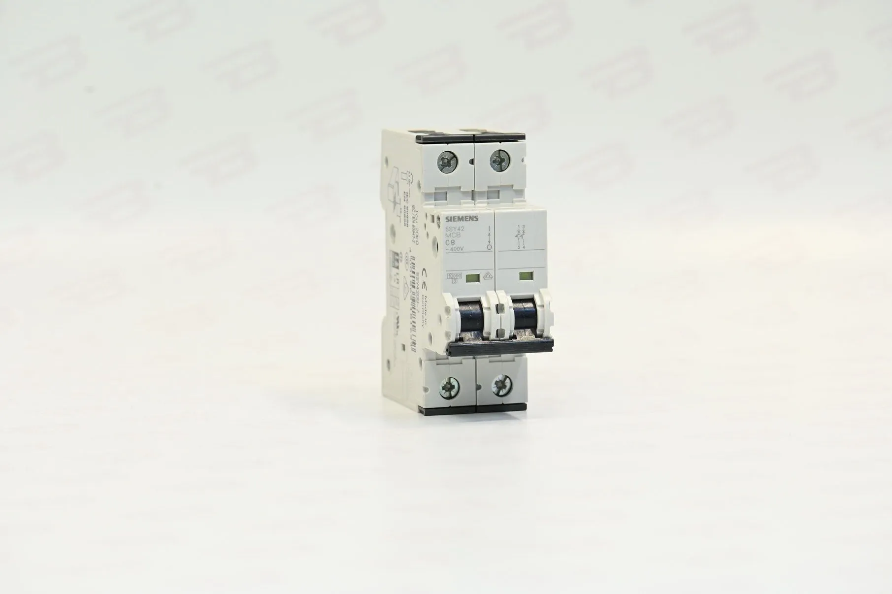 Siemens 5SY4208-7 